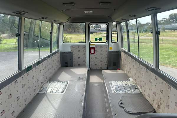 2011 Toyota Coaster Deluxe XZB50R
