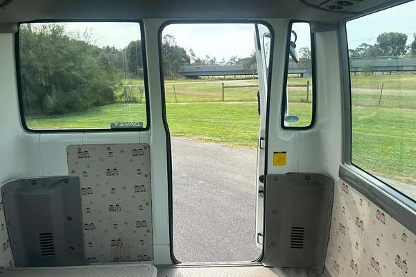 2011 Toyota Coaster Deluxe XZB50R