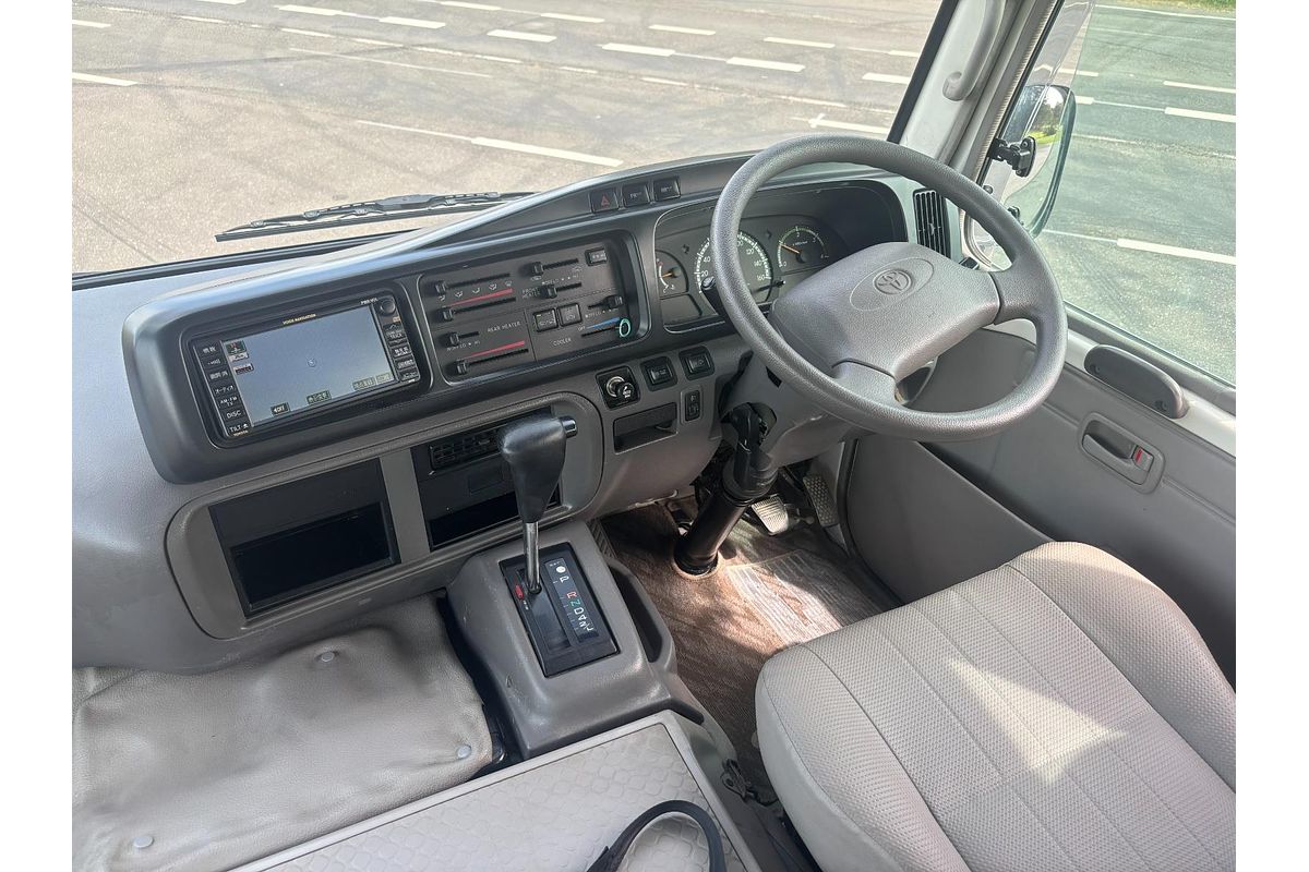 2011 Toyota Coaster Deluxe XZB50R