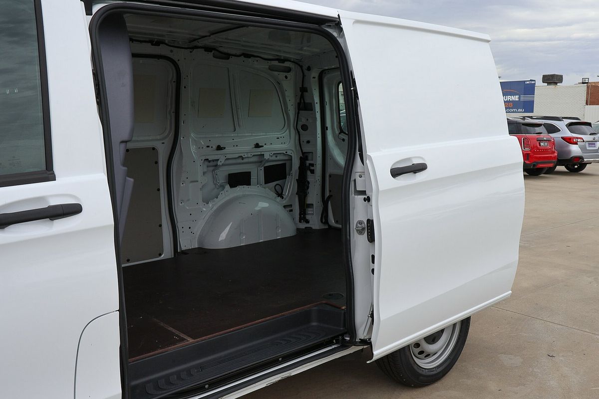 2021 Mercedes Benz Vito 111CDI 447