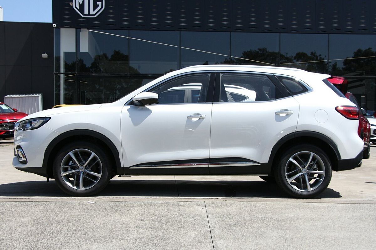 2023 MG HS Essence X SAS23