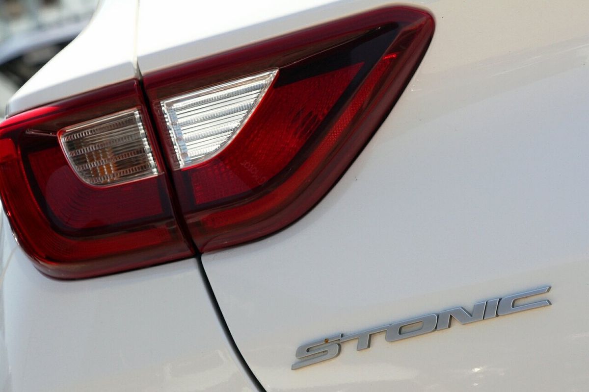 2022 Kia Stonic S YB