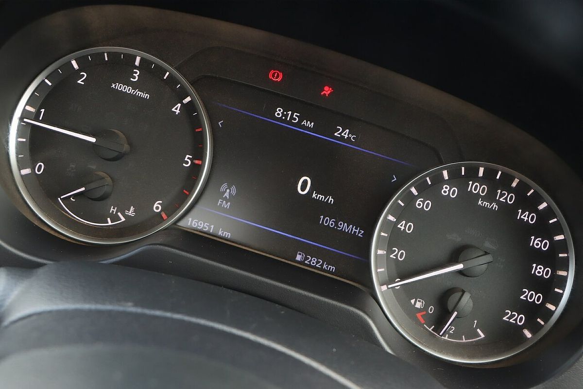 2021 Nissan Navara SL D23 Rear Wheel Drive
