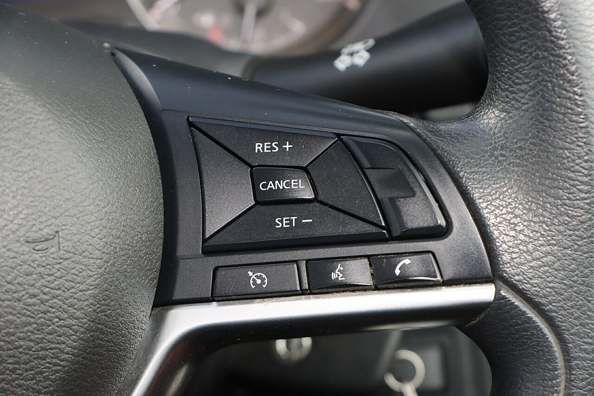 2021 Nissan Navara SL D23 Rear Wheel Drive