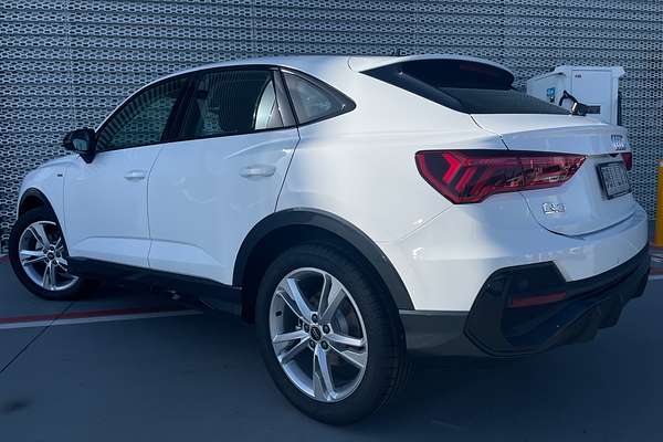 2024 Audi Q3 35 TFSI S Line F3