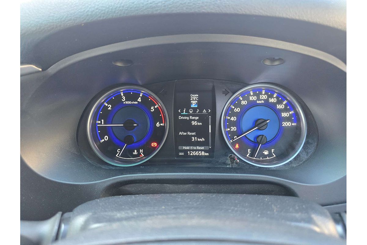 2015 Toyota Hilux SR5 GUN126R 4X4