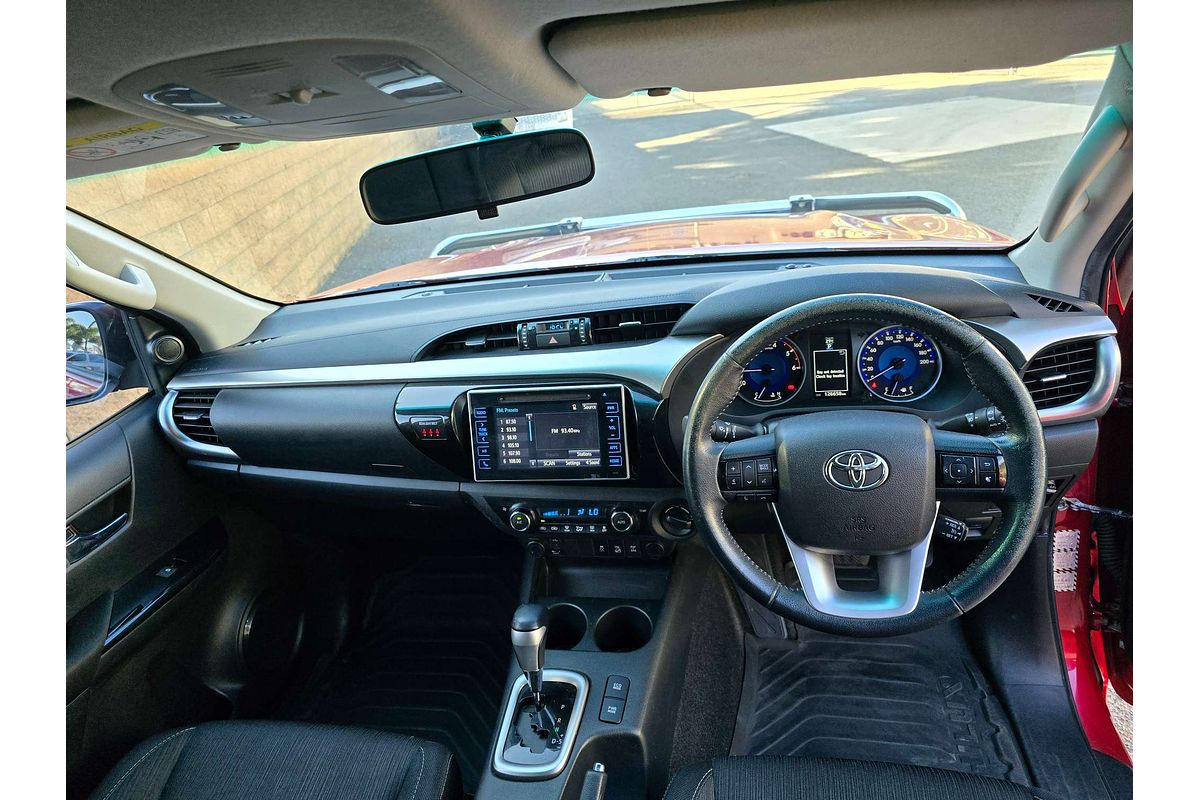 2015 Toyota Hilux SR5 GUN126R 4X4