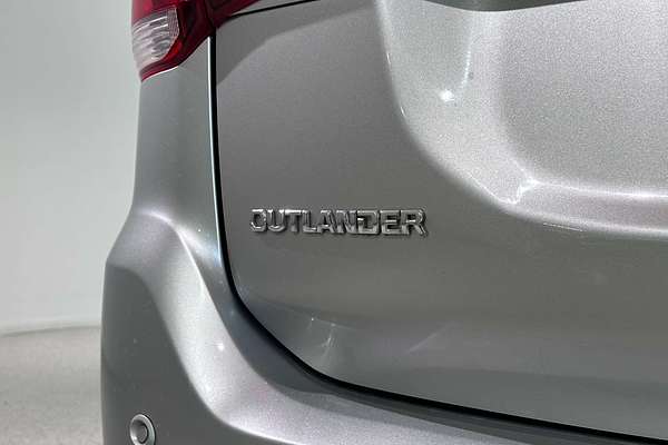 2018 Mitsubishi Outlander ES ADAS ZL