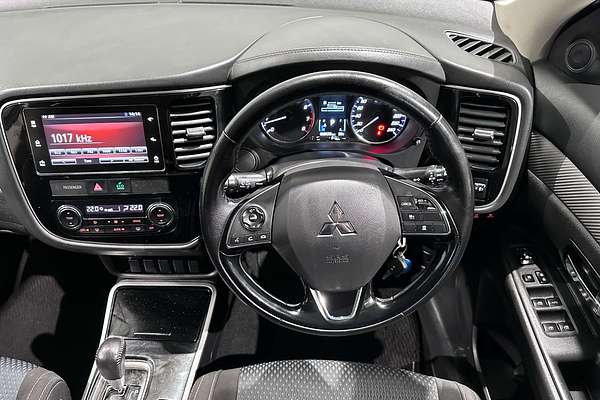 2018 Mitsubishi Outlander ES ADAS ZL