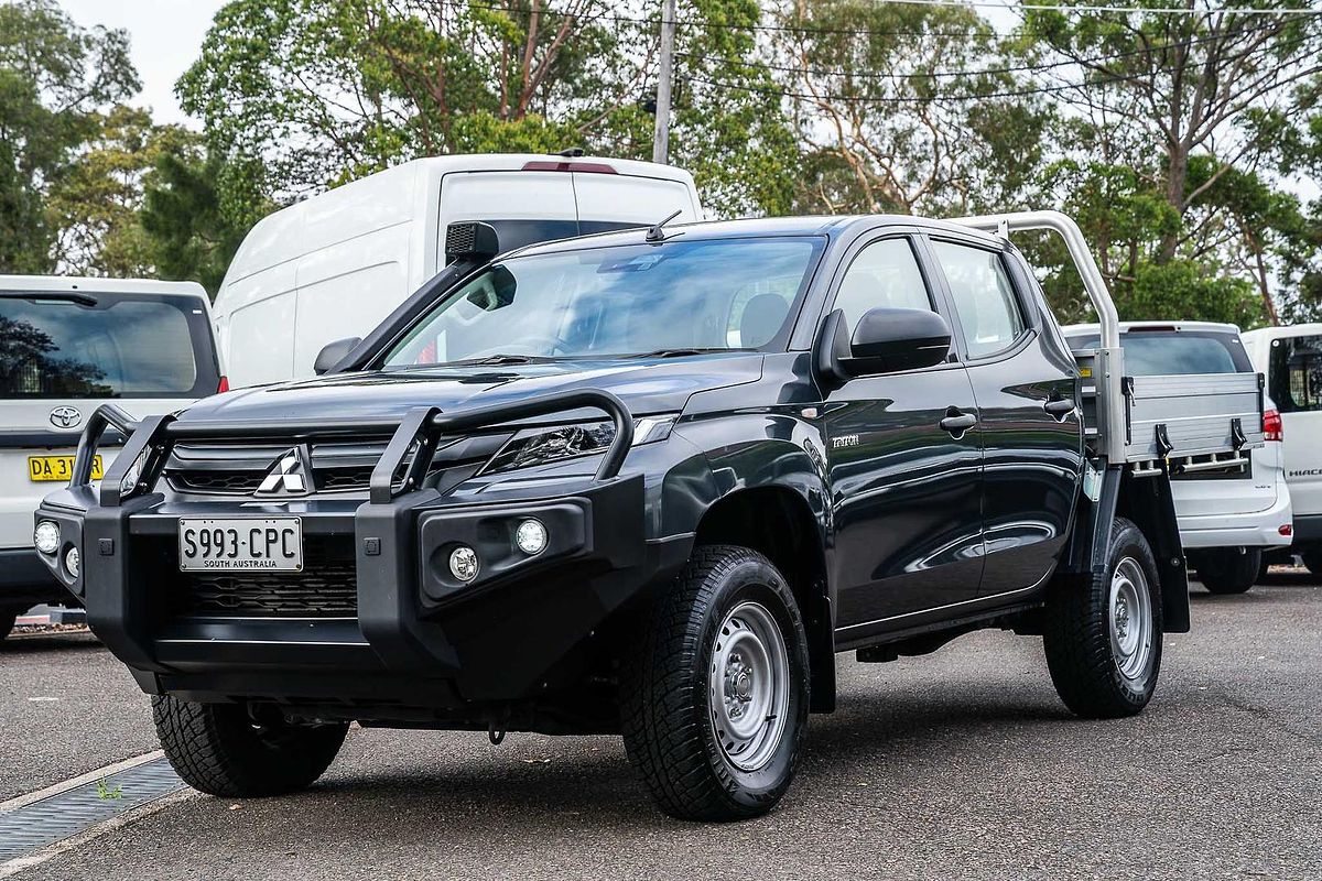 2021 Mitsubishi Triton GLX MR 4X4