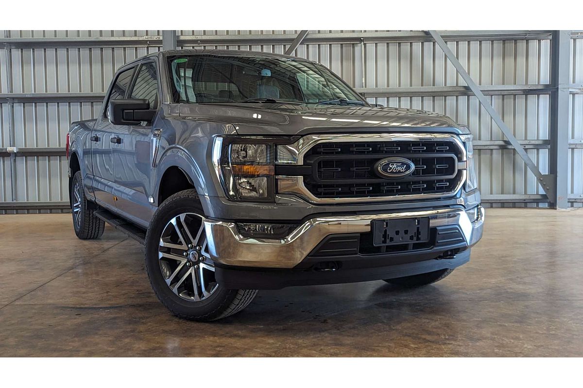2024 Ford F-150 XLT  4X4 LWB