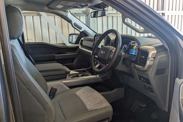 2024 Ford F-150 XLT  4X4 LWB