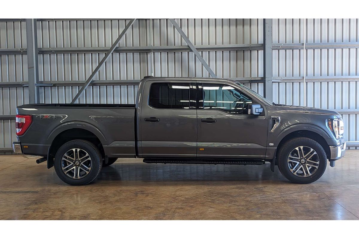 2024 Ford F-150 XLT  4X4 LWB
