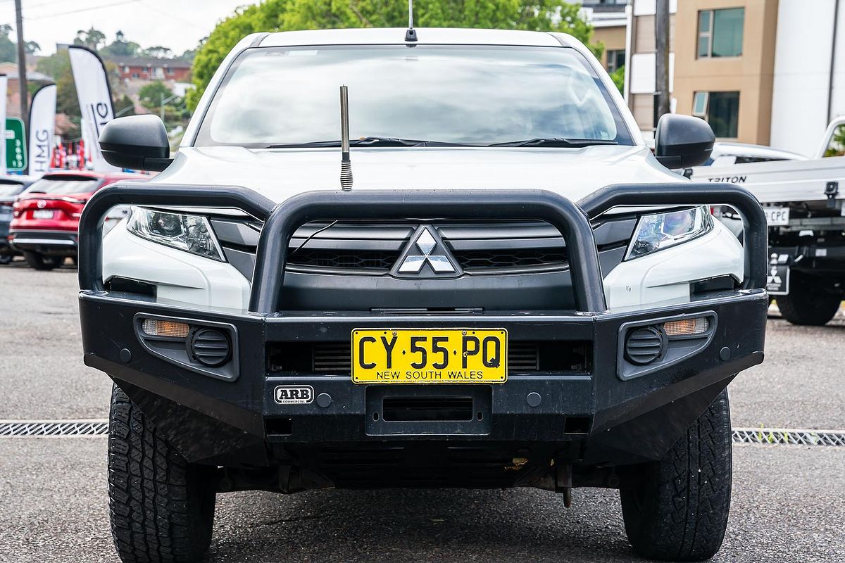 2020 Mitsubishi Triton GLX MR 4X4