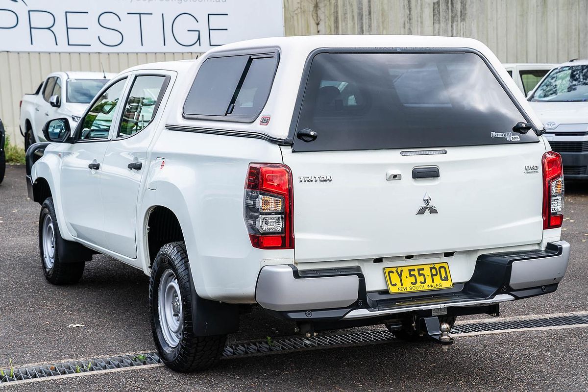 2020 Mitsubishi Triton GLX MR 4X4