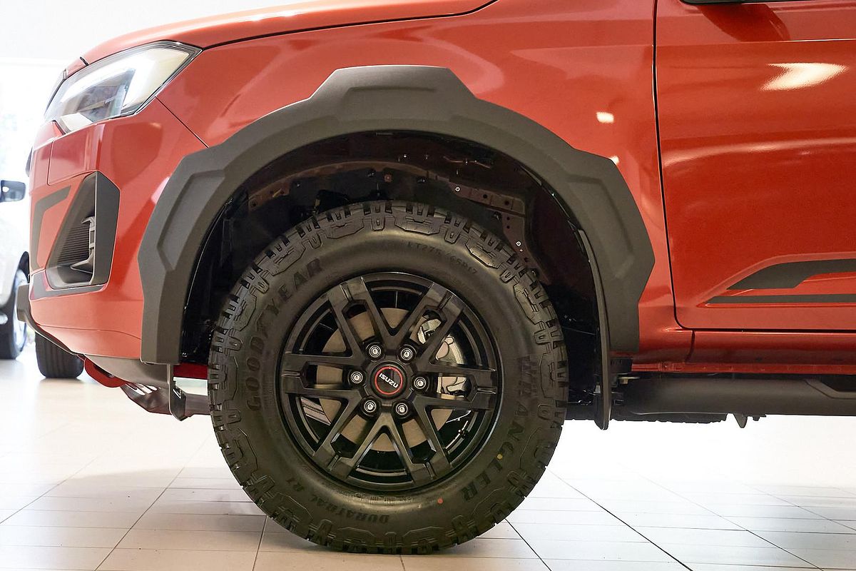 2024 Isuzu D-MAX BLADE 4X4