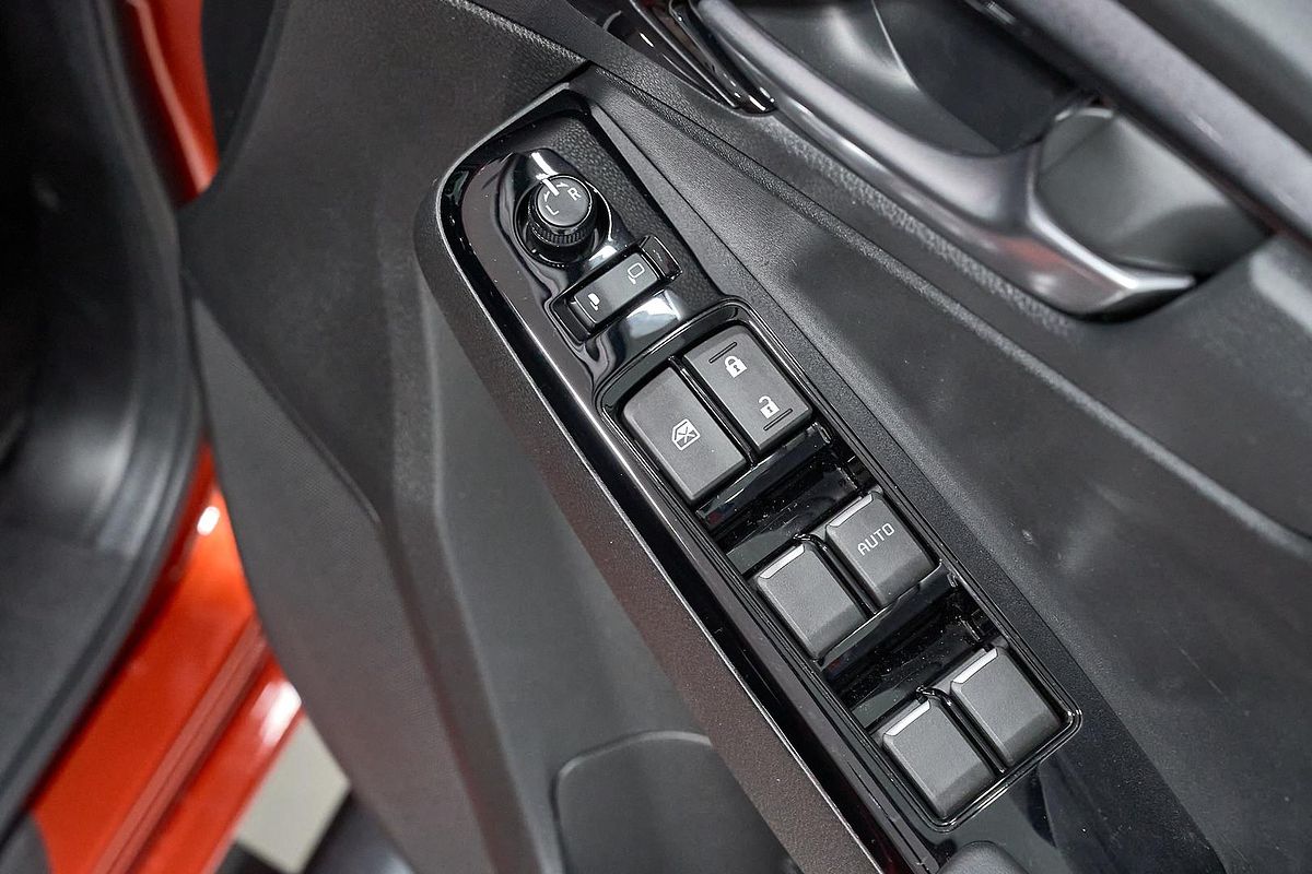 2024 Isuzu D-MAX BLADE 4X4