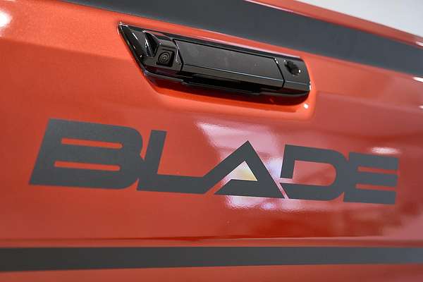 2024 Isuzu D-MAX BLADE 4X4