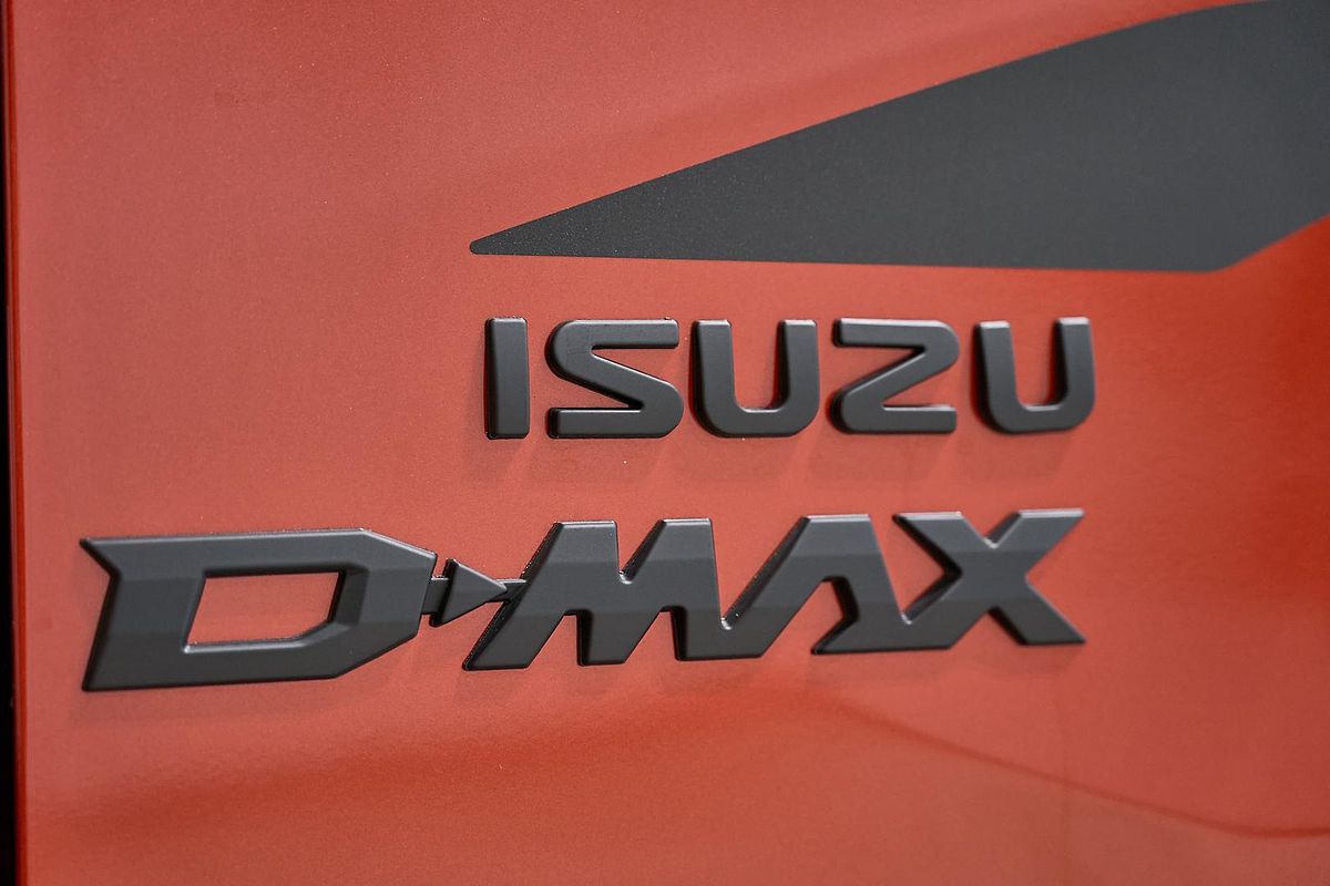 2024 Isuzu D-MAX BLADE 4X4