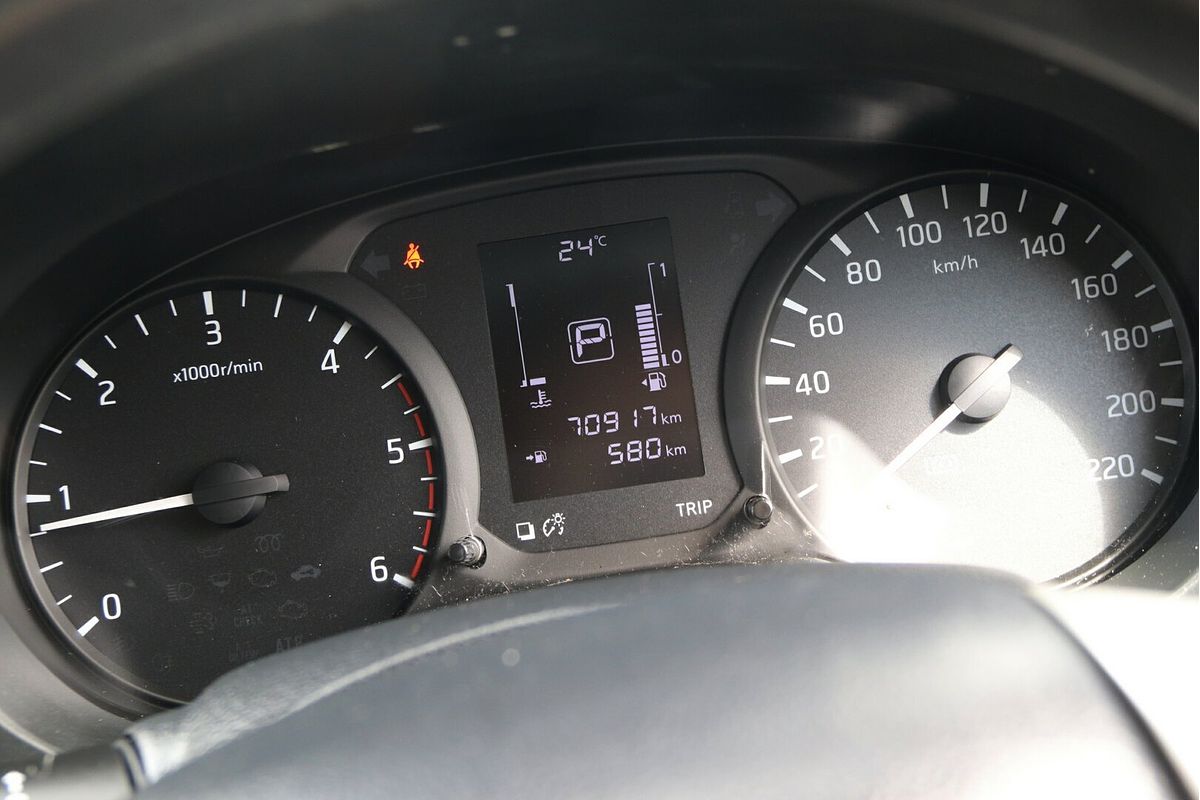 2016 Nissan Navara RX D23 Rear Wheel Drive