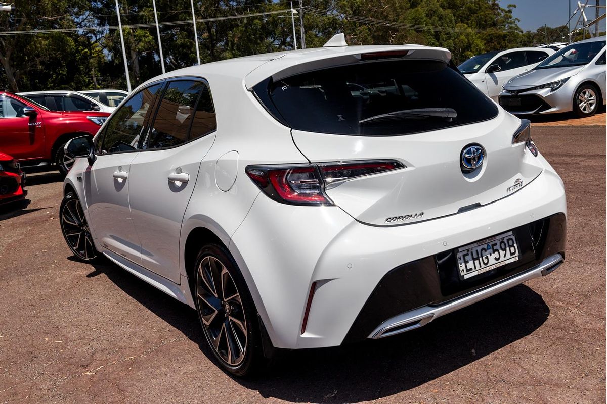 2020 Toyota Corolla ZR Hybrid ZWE211R