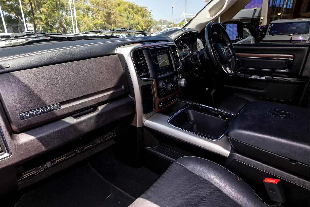2019 RAM 1500 Laramie DT 4X4