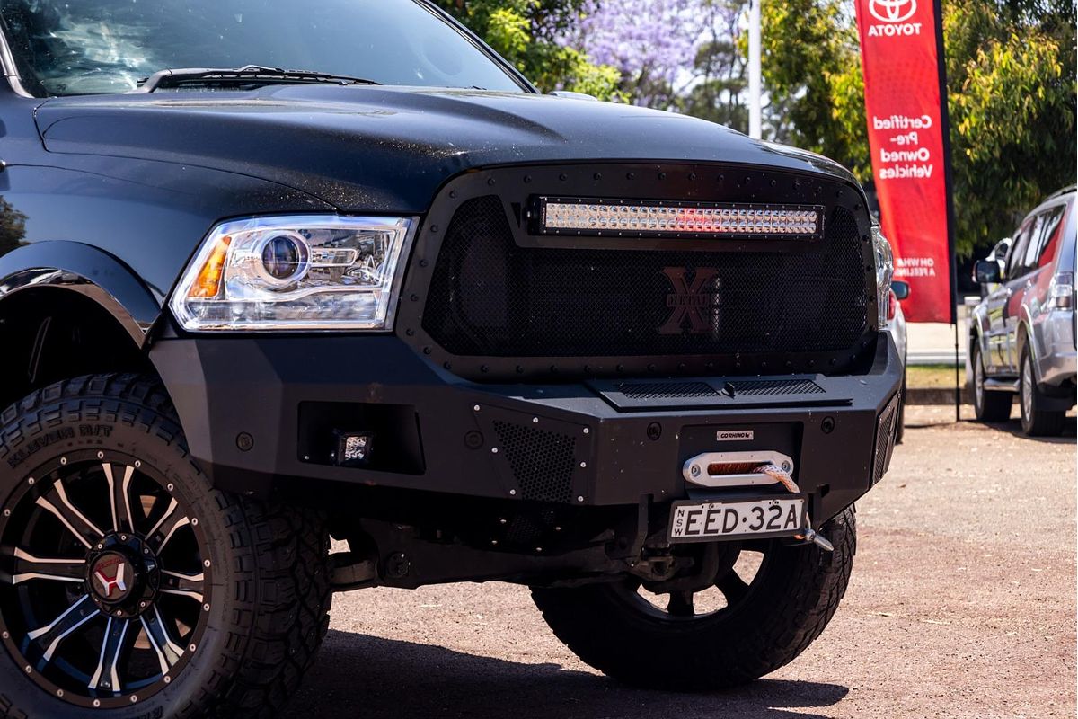 2019 RAM 1500 Laramie DT 4X4