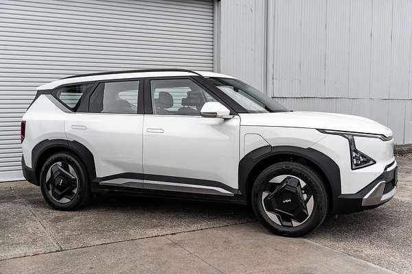 2025 Kia EV5 Air Standard Range OVc