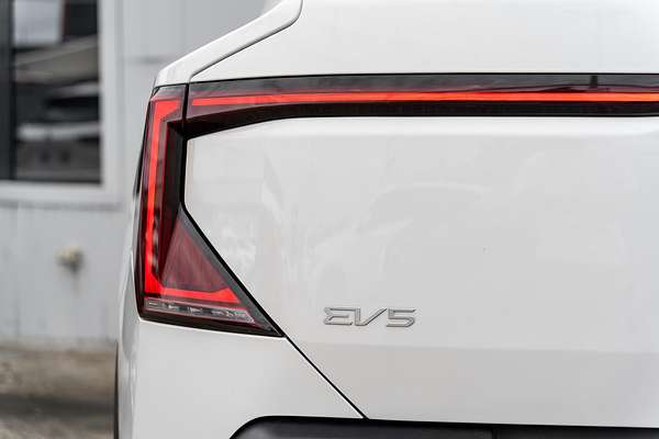 2025 Kia EV5 Air Standard Range OVc