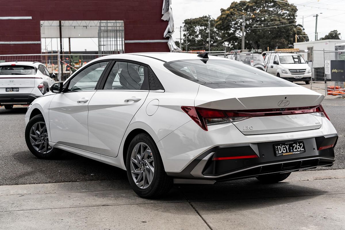 2025 Hyundai i30 Hybrid CN7.V2