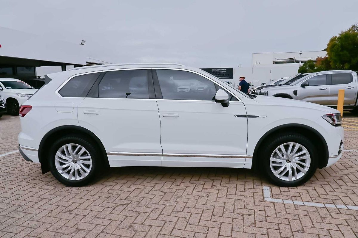 2022 Volkswagen Touareg 170TDI CR