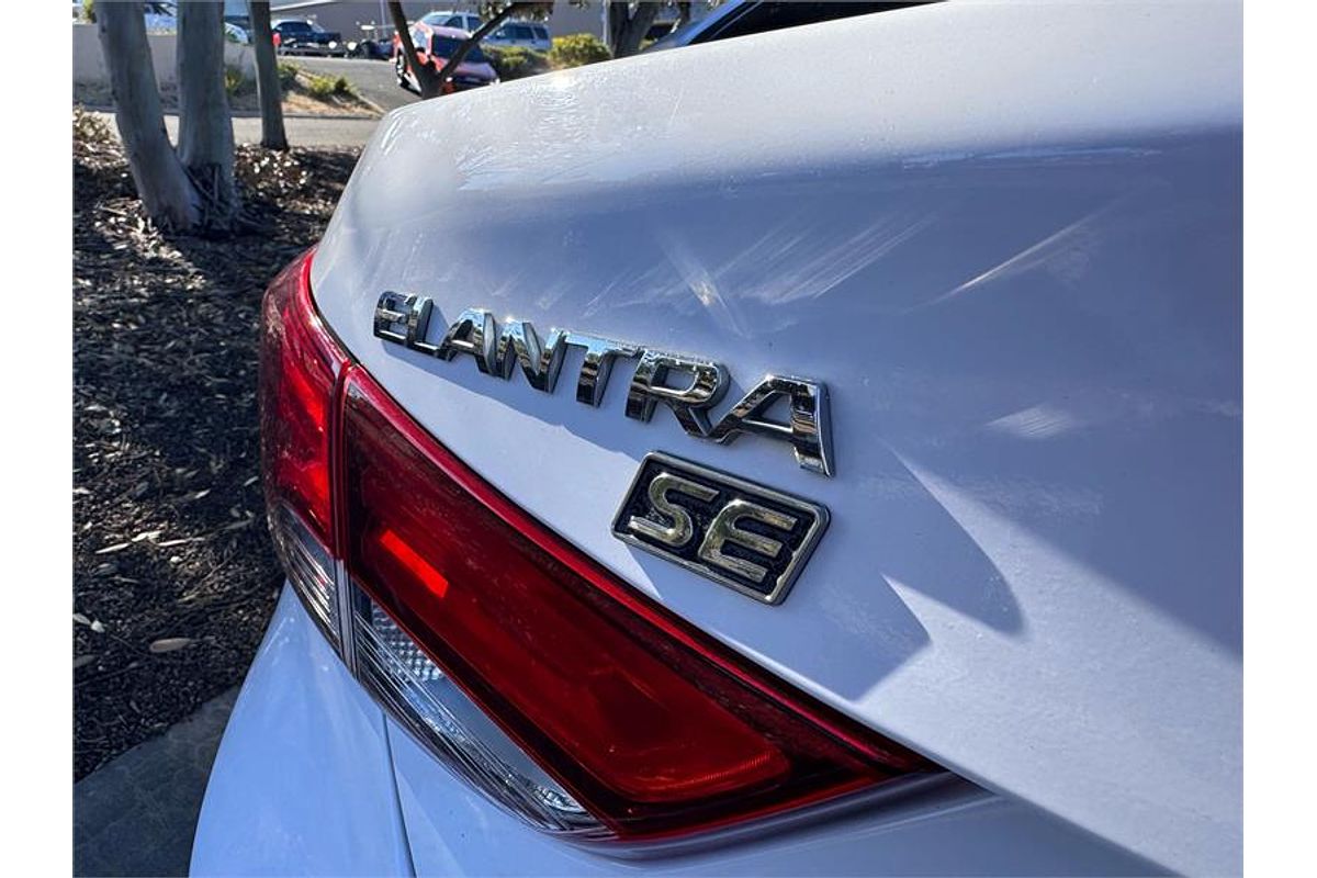 2014 Hyundai ELANTRA TROPHY MD SERIES 2 (MD3)