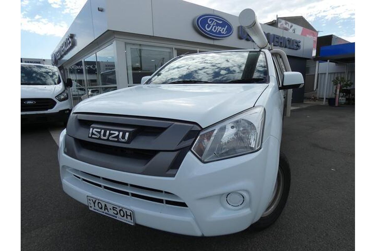 2017 Isuzu D-MAX SX Rear Wheel Drive