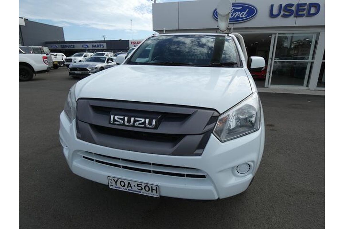 2017 Isuzu D-MAX SX Rear Wheel Drive