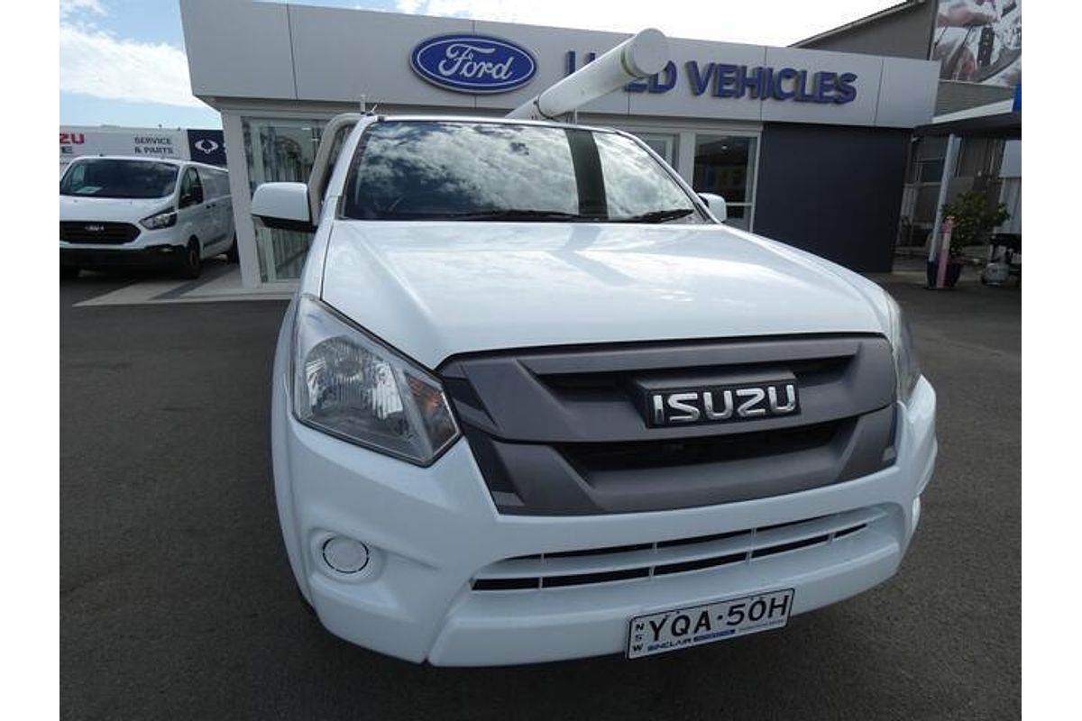 2017 Isuzu D-MAX SX Rear Wheel Drive