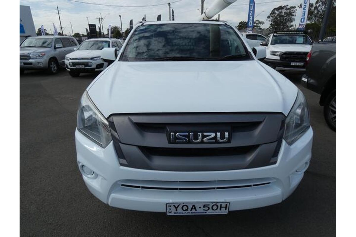2017 Isuzu D-MAX SX Rear Wheel Drive