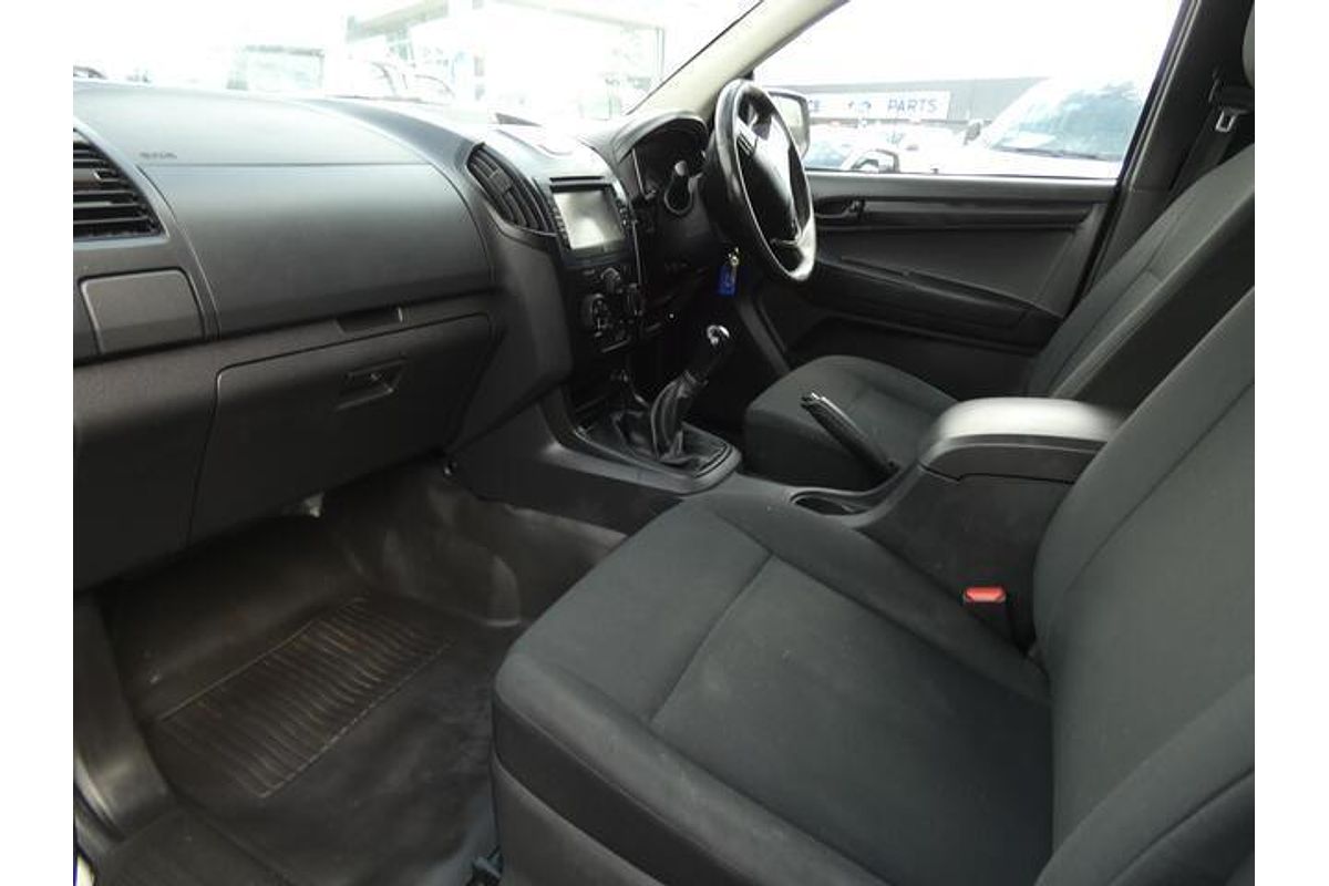 2017 Isuzu D-MAX SX Rear Wheel Drive