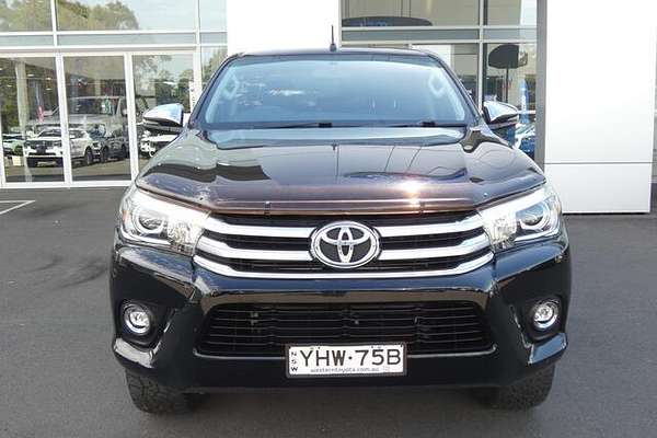 2017 Toyota Hilux SR5 GUN126R 4X4