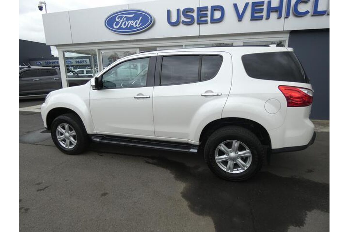 2016 Isuzu MU-X LS-U