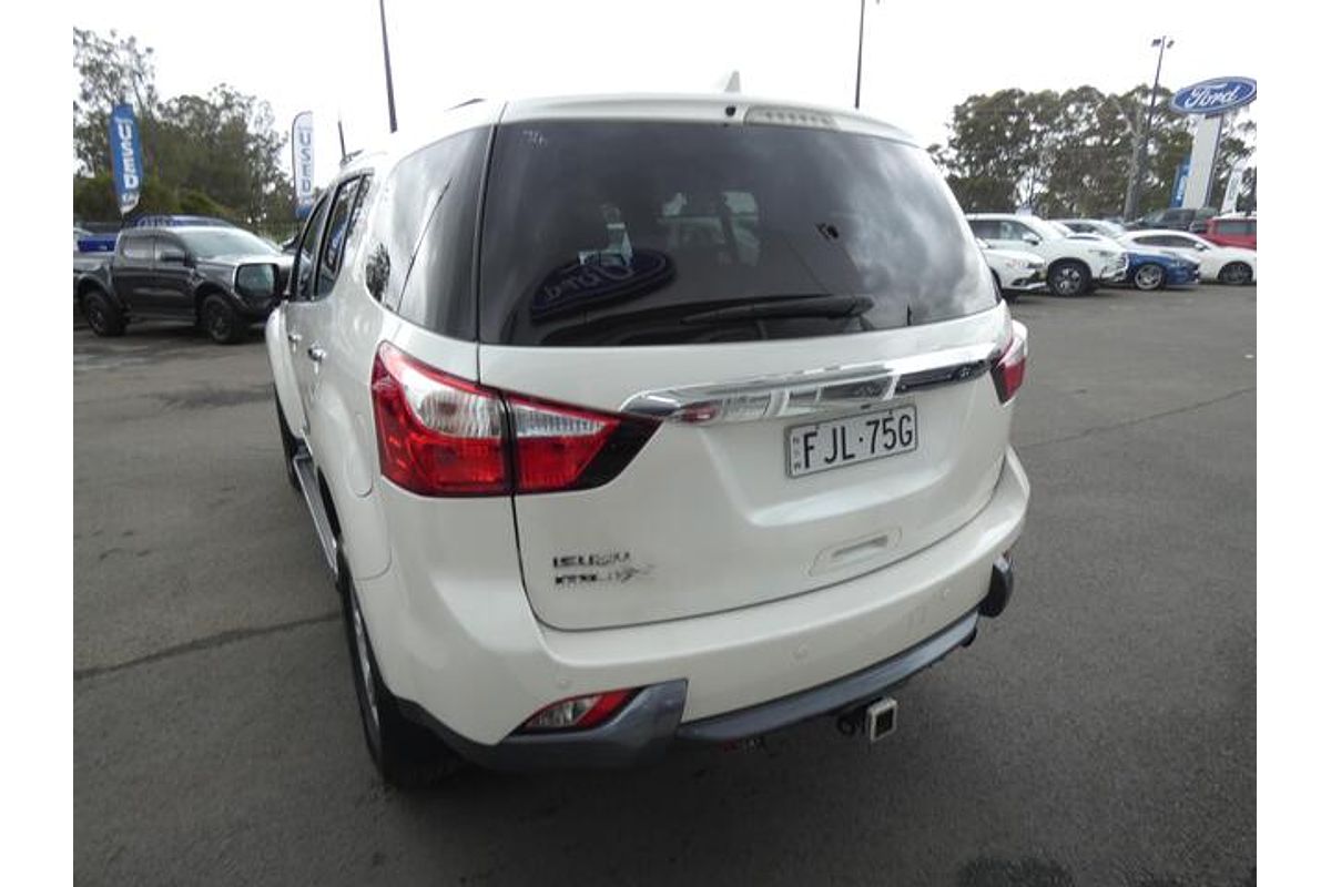 2016 Isuzu MU-X LS-U