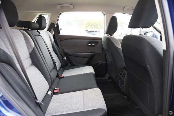 2023 Nissan X-TRAIL ST T33