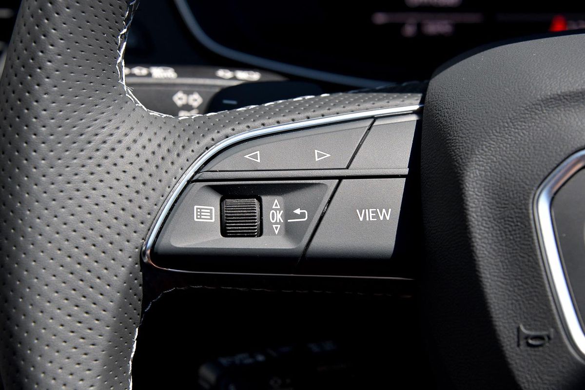 2024 Audi SQ5 TDI FY