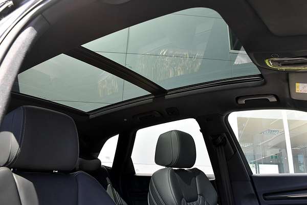 2024 Audi SQ5 TDI FY