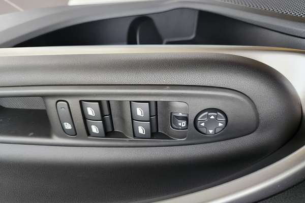2024 Jeep Avenger Limited JJ