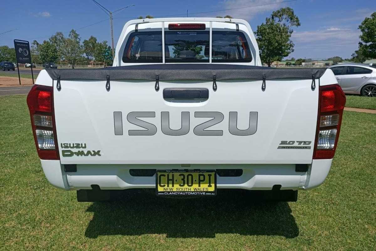 2016 Isuzu UTE D-MAX SX High Ride (No Series)