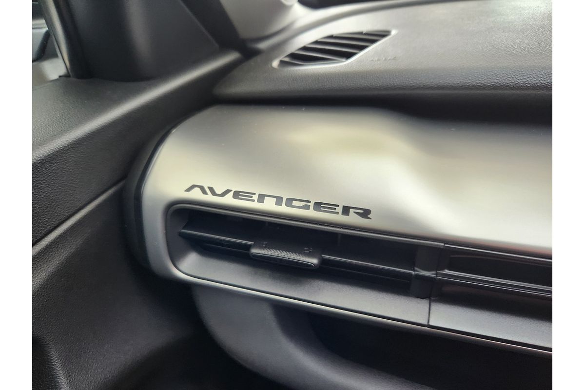 2024 Jeep Avenger Limited JJ