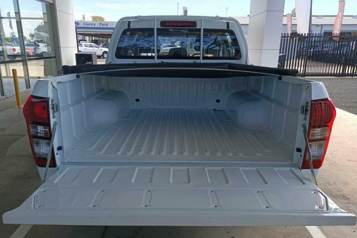 2016 Isuzu UTE D-MAX SX High Ride (No Series)