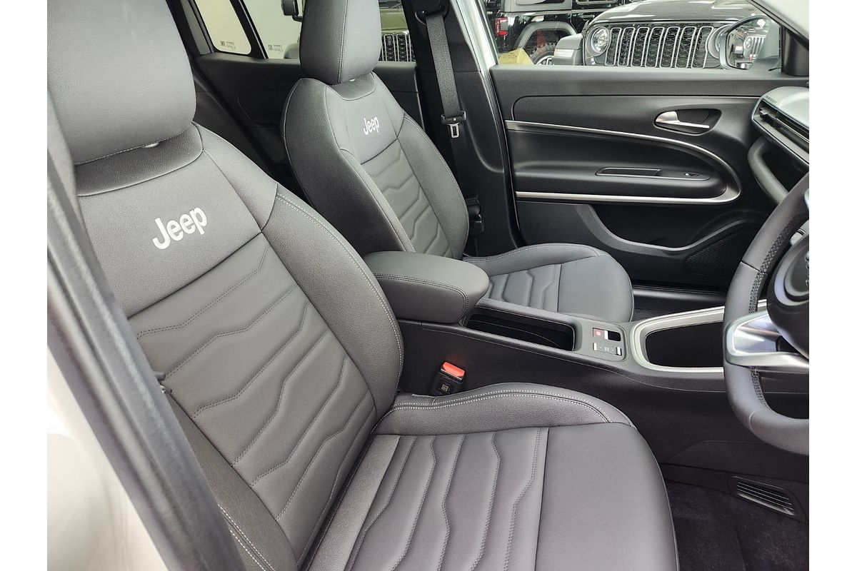 2024 Jeep Avenger Summit JJ