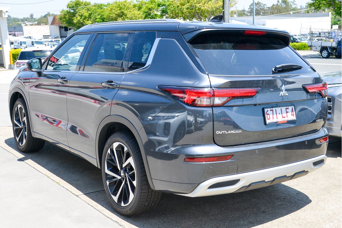 2024 Mitsubishi Outlander Exceed Tourer ZM