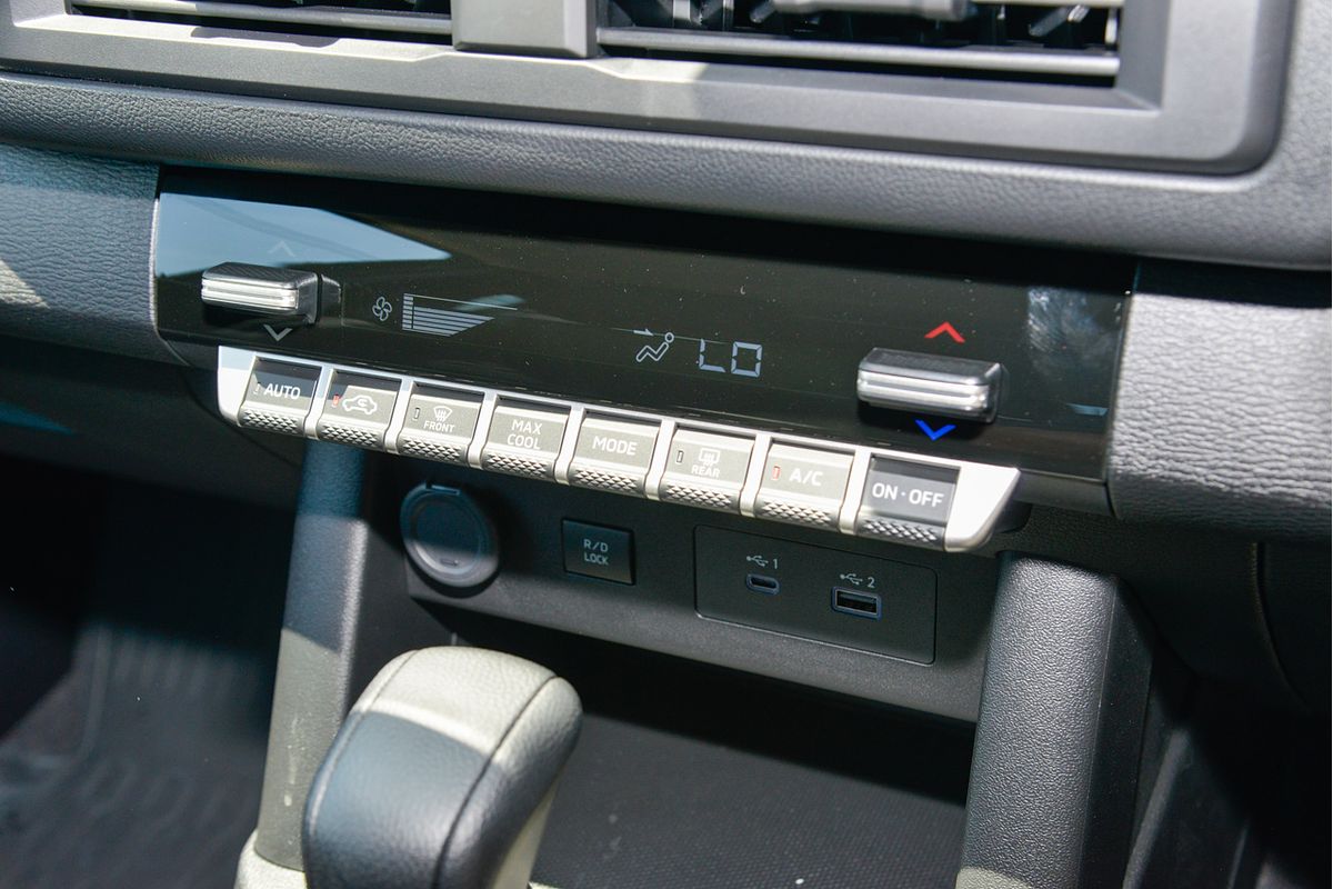 2024 Mitsubishi Triton GLX-R MV 4X4